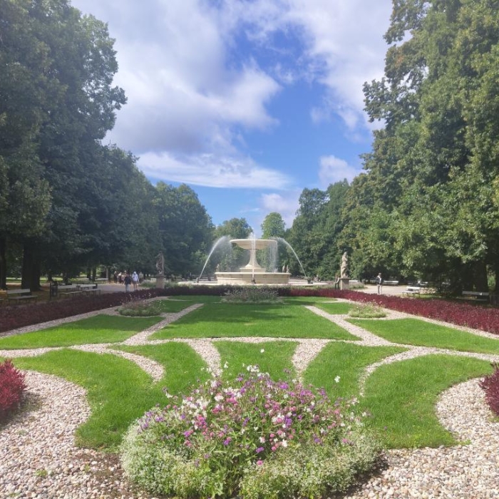 image of Warsaw Square with blue sky and clouds